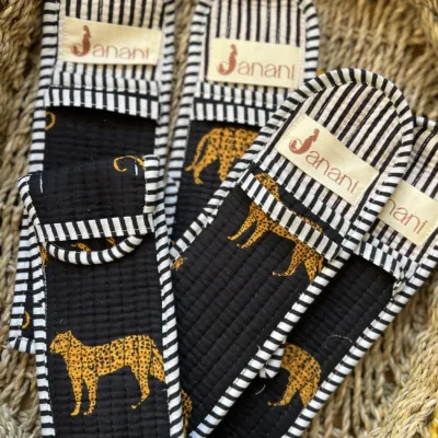 Tiger print quilted glass case