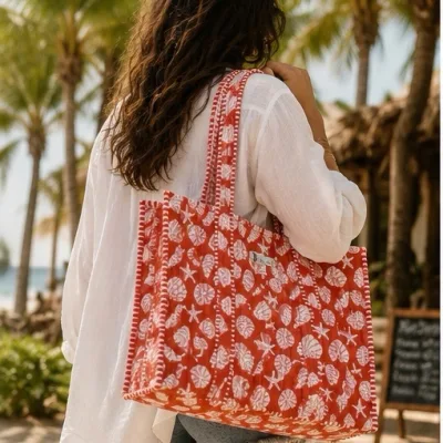 Coastal Coral Tote